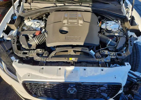 2026 Jaguar F-Pace R-Dynamic S z USA, uszkodzony, nr VIN SADCT2FU2TA759536